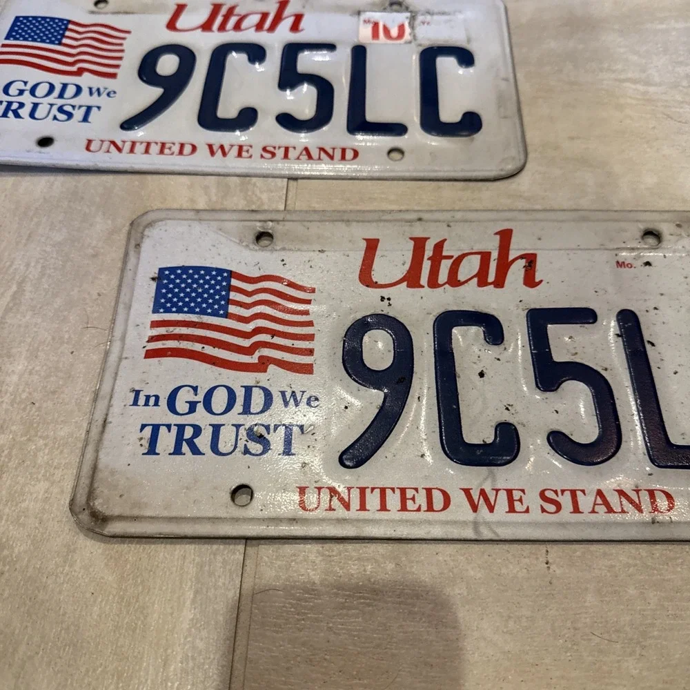 Expired Utah United We Stand‎ In God We Trust Set Pair of License Plates 9C5LC
